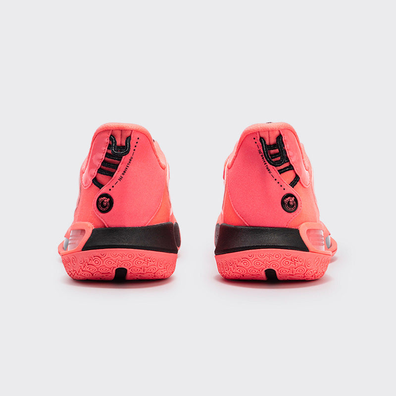 361° スーパーノヴァ　超新星　2.0 Pro バスケットカーボンプレート kixstats.com | Which basketball players wear 361 Super Nova